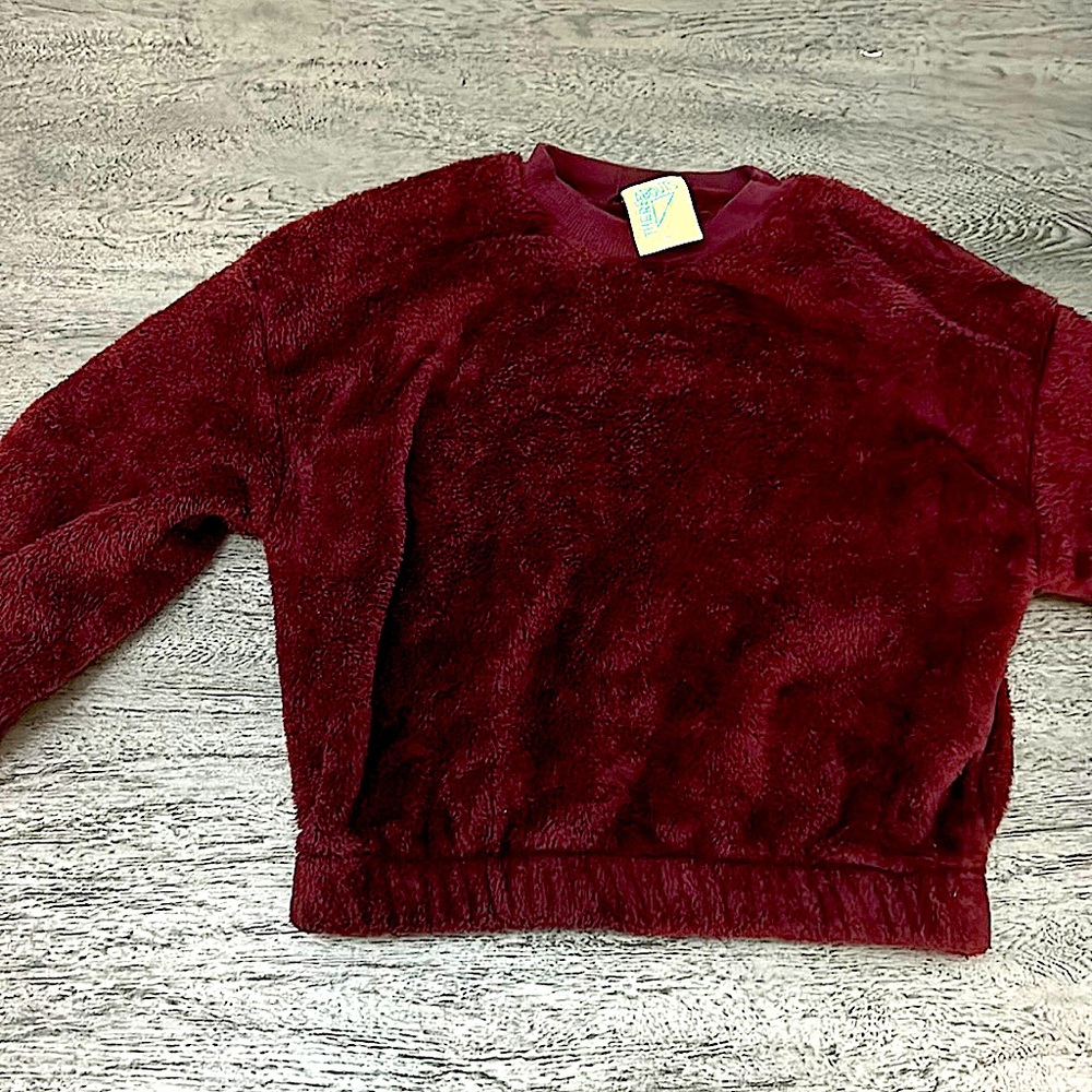 read cropped sweater. formal.